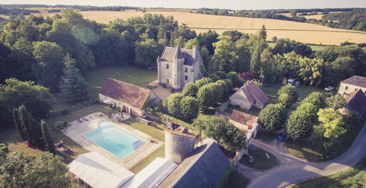 Chateau De Re Le Petit-Pressigny Exteriör bild
